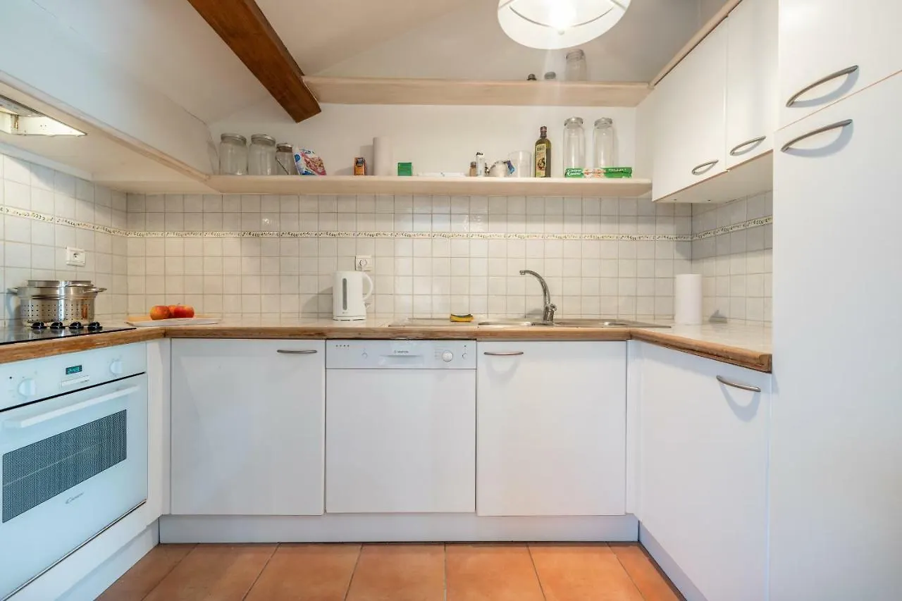 Apartmán Le Mace Cannes 0*,  Francie