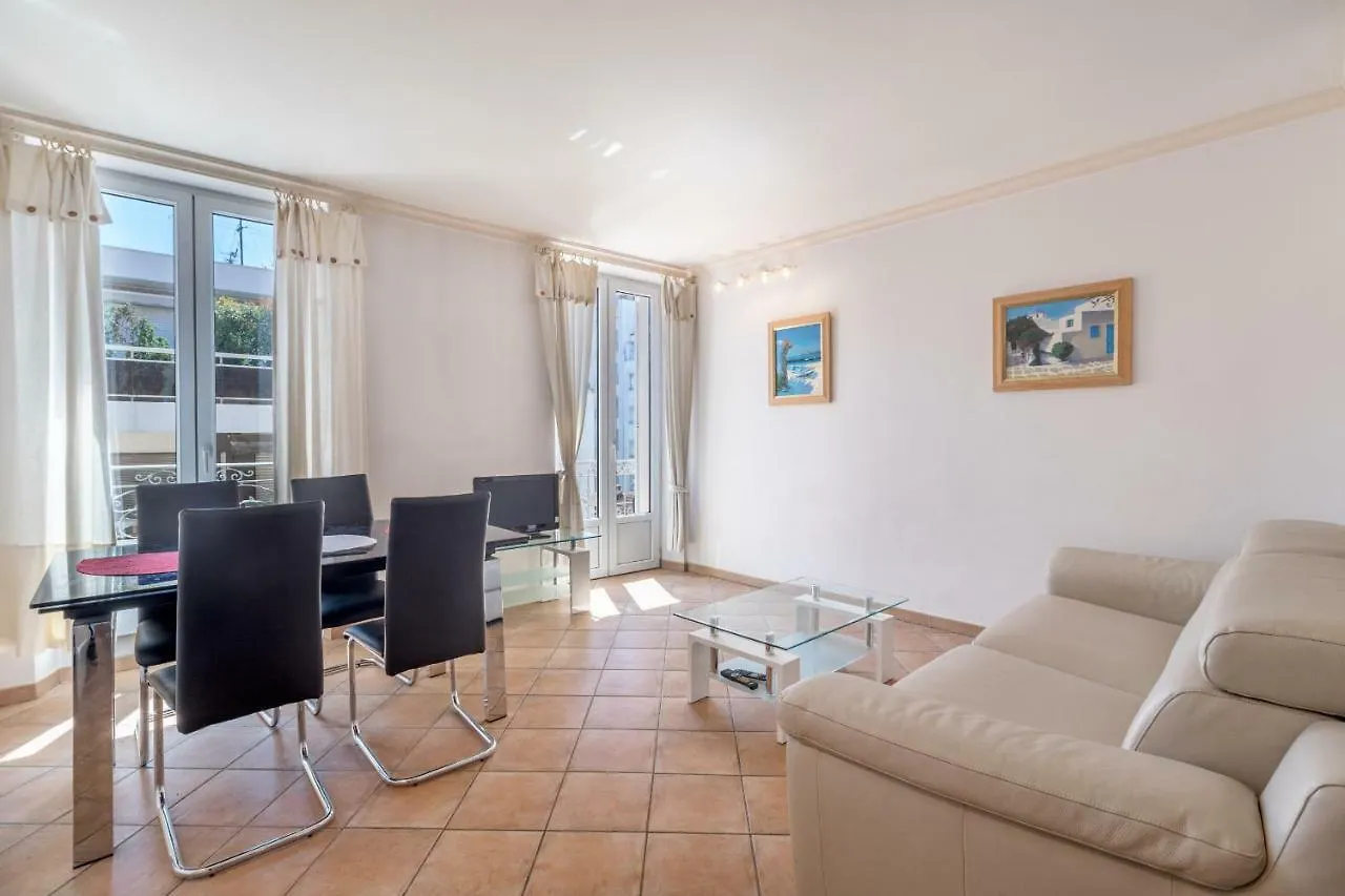 Le Mace Apartment Cannes France