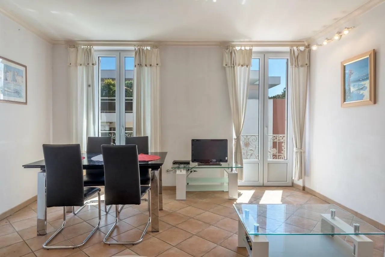 Le Mace Apartment Cannes France