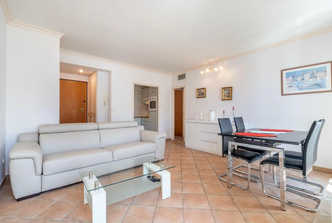 Le Mace Apartment Cannes 0*,
